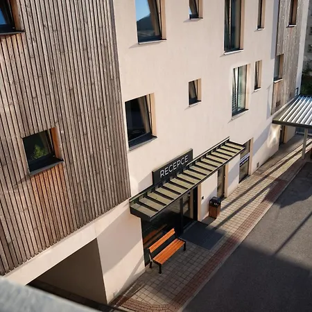 Krkonošský U čtyř Pštrosů Apartmán Vrchlabí